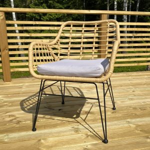 Solstund - Trädgårdsstol + Rengöringsspray för utemöbler