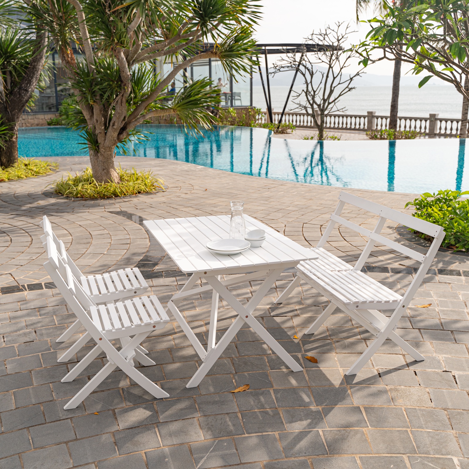 Knohult utegrupp - Klassisk vit