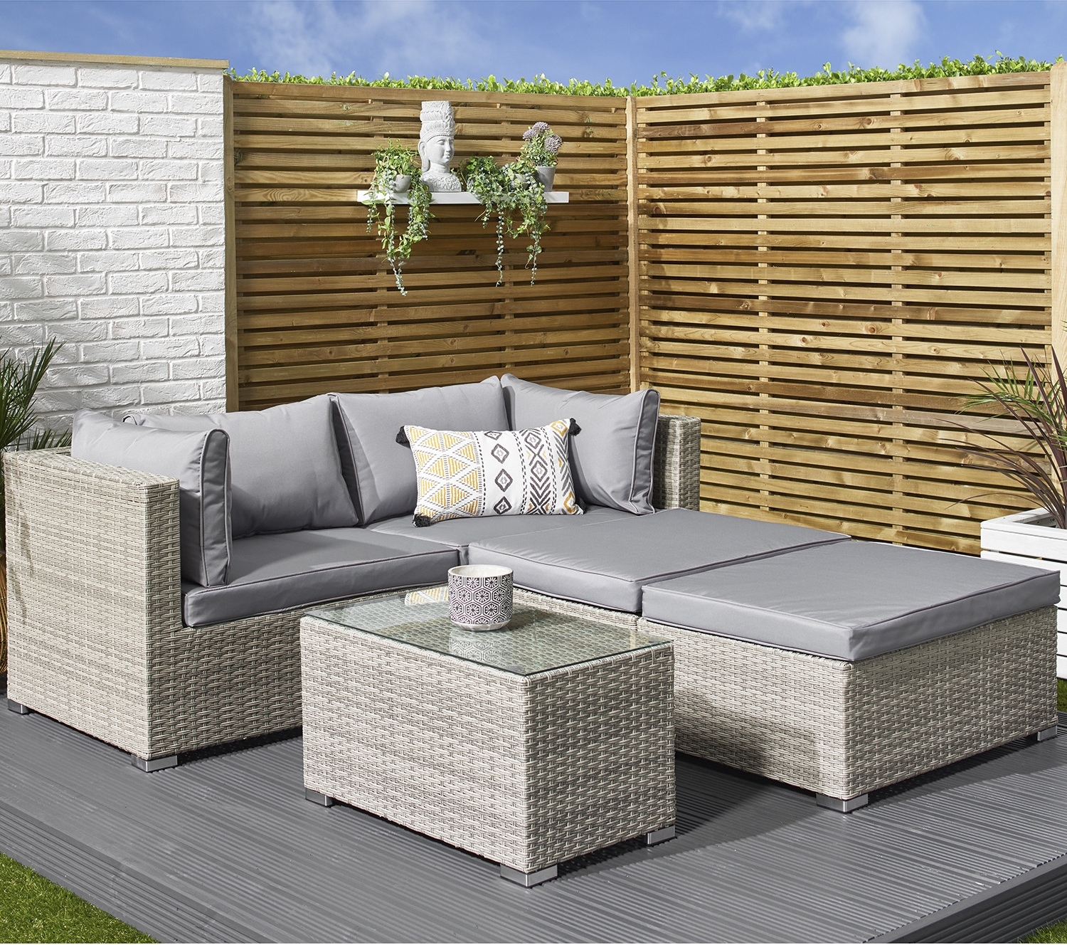 Loungegrupp utomhus konstrotting Ystad 4 delar grå